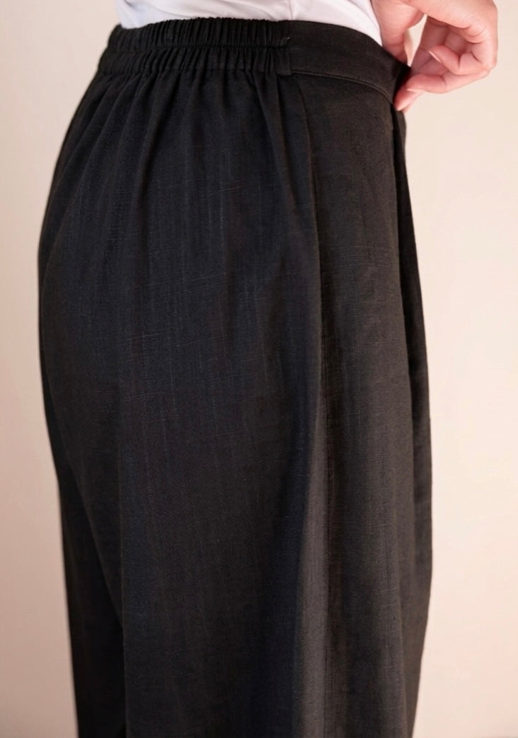 Luna Wide-Leg Linen Blend Trousers