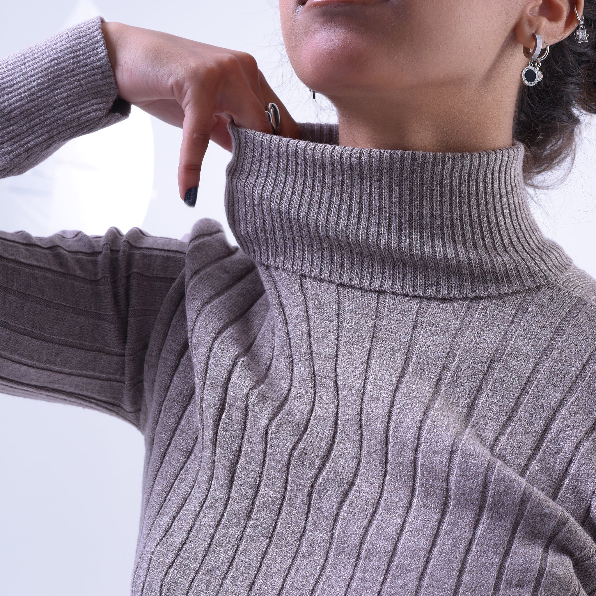 The Basic Ribbed Pullover