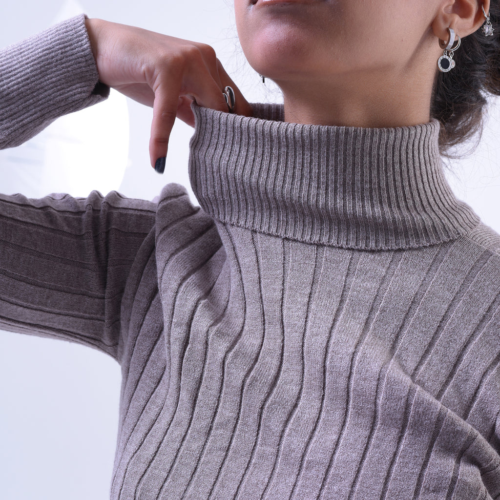The Basic Ribbed Pullover